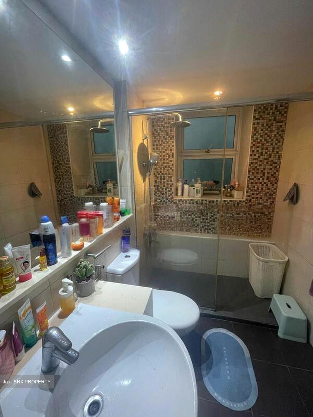 The Esparis (D18), Condominium #464234421